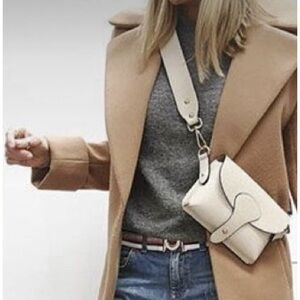 Wolf & Badger Luca Small Bag in Cinder (taupe)